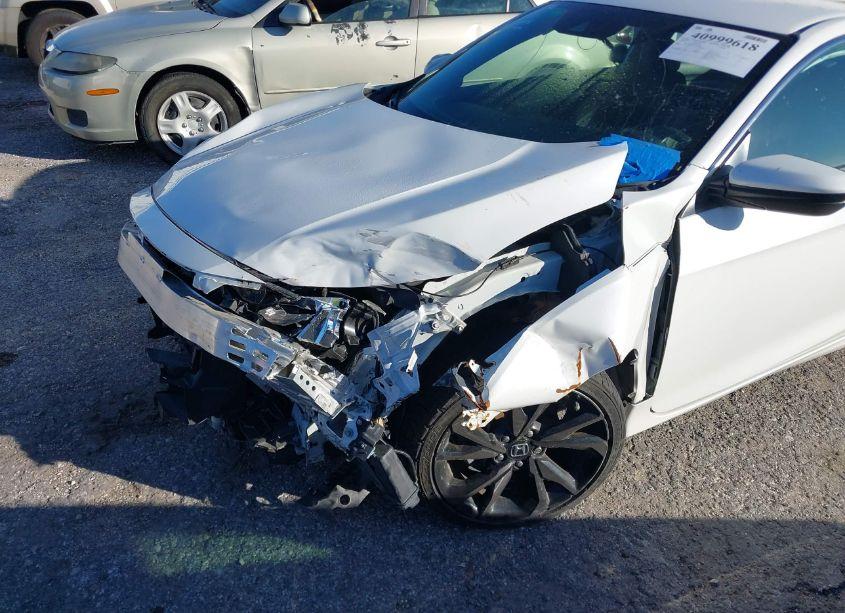 Photo 6 of 2019 Honda Civic SPORT (VIN 2HGFC4B86KH305496)