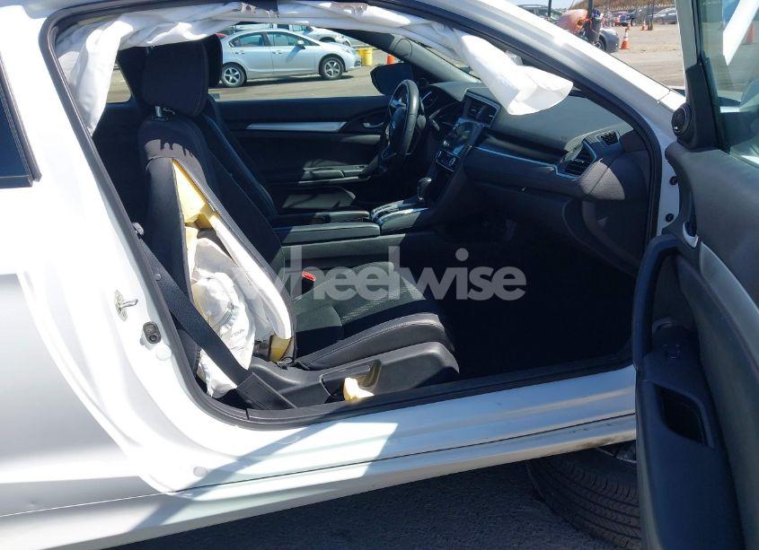 Photo 5 of 2019 Honda Civic SPORT (VIN 2HGFC4B87KH301098)