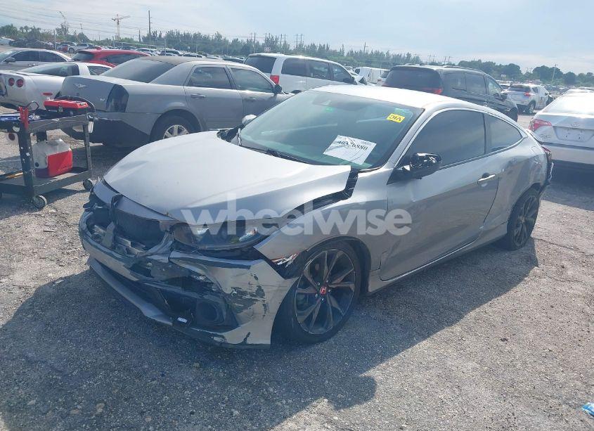 Photo 2 of 2019 Honda Civic SPORT (VIN 2HGFC4B89KH309302)