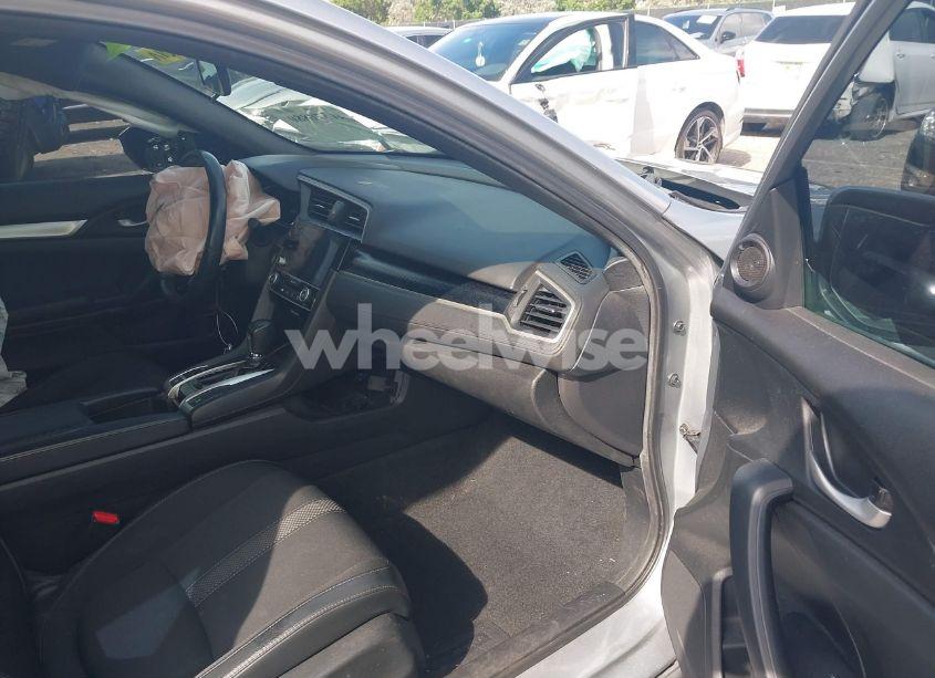 Photo 5 of 2019 Honda Civic SPORT (VIN 2HGFC4B89KH309302)