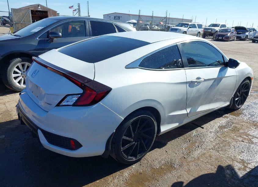 Photo 4 of 2019 Honda Civic SPORT (VIN 2HGFC4B8XKH302469)