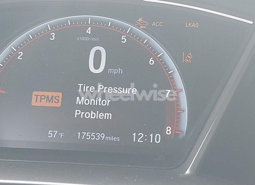 Photo 15 of 2019 Honda Civic SPORT (VIN 2HGFC4B8XKH304643)