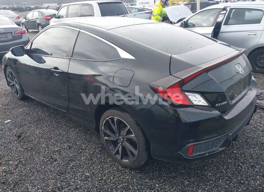 Photo 3 of 2019 Honda Civic SPORT (VIN 2HGFC4B8XKH304643)