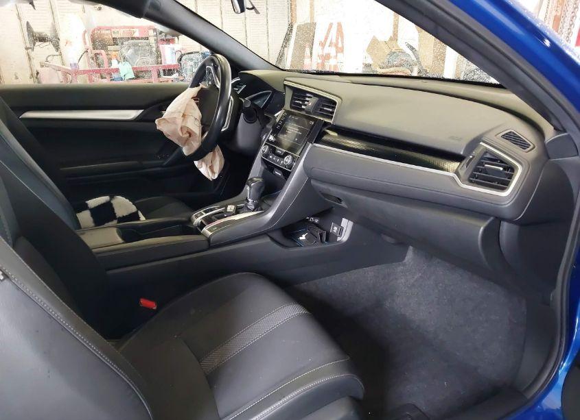 Photo 5 of 2019 Honda Civic SPORT (VIN 2HGFC4B8XKH304755)