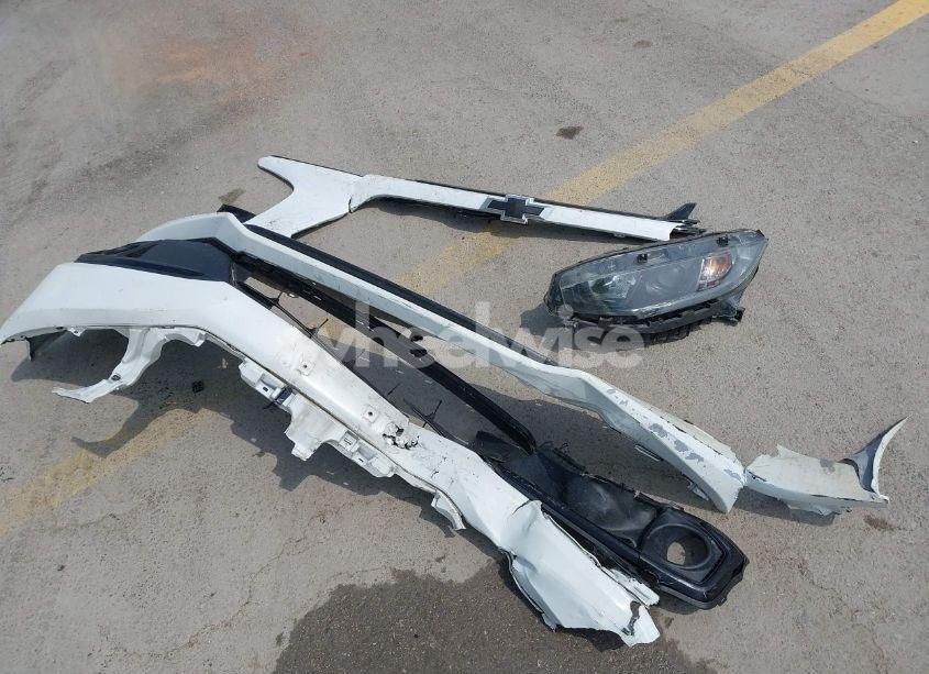 Photo 12 of 2019 Honda Civic SPORT (VIN 2HGFC4B8XKH308272)