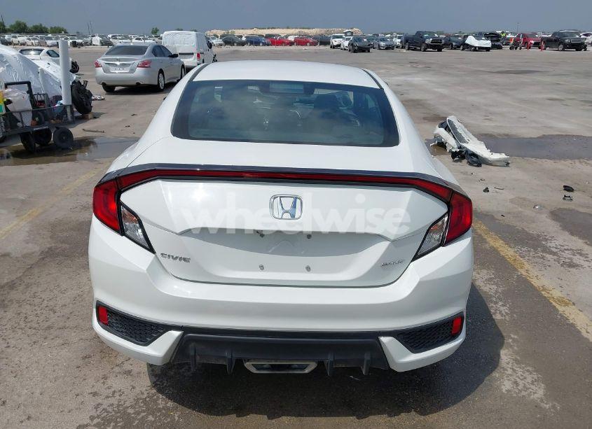 Photo 17 of 2019 Honda Civic SPORT (VIN 2HGFC4B8XKH308272)