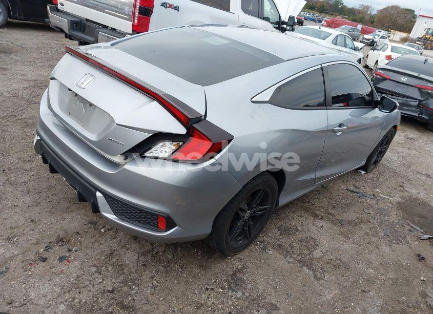 Photo 4 of 2020 Honda Civic SPORT (VIN 2HGFC4B8XLH302859)
