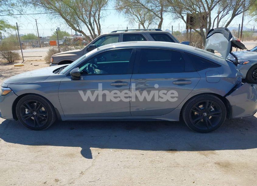 Photo 14 of 2025 Honda Civic SI BASE W/HIGH PERFORMANCE SUMMER TIRES/ (VIN 2HGFE1E51SH476490)