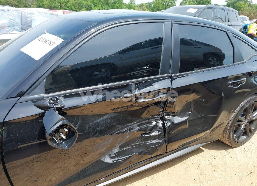 Photo 6 of 2025 Honda Civic SI BASE W/HIGH PERFORMANCE SUMMER TIRES/ (VIN 2HGFE1E53SH475731)