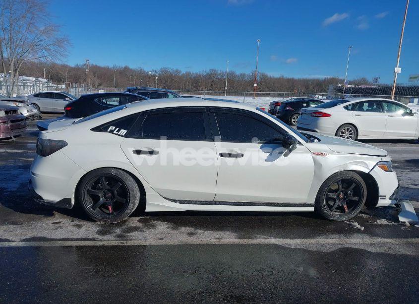 Photo 13 of 2022 Honda Civic SI SEDAN (VIN 2HGFE1E55NH475153)