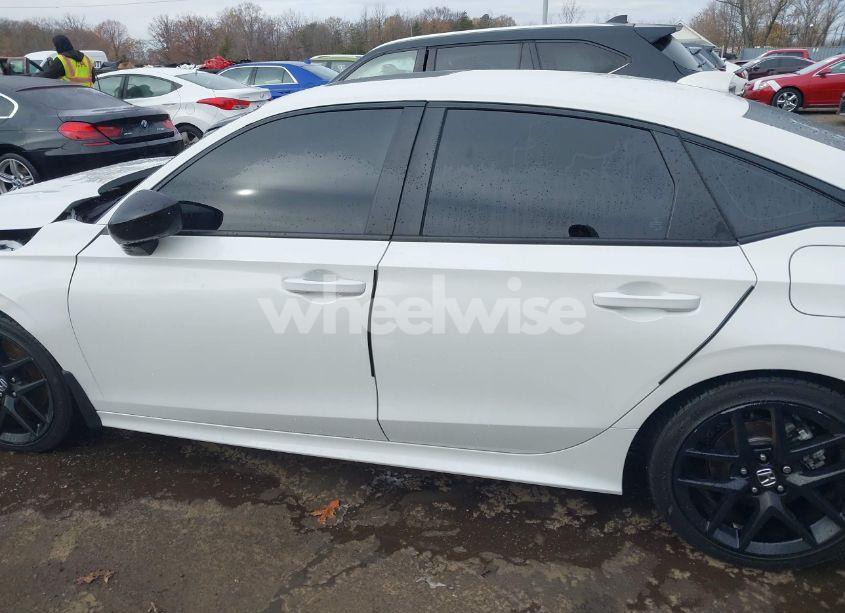 Photo 15 of 2024 Honda Civic SI SEDAN (VIN 2HGFE1E58RH473063)