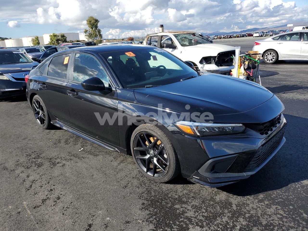 Photo 4 of 2023 HONDA CIVIC SI (VIN 2HGFE1E5XPH472302)