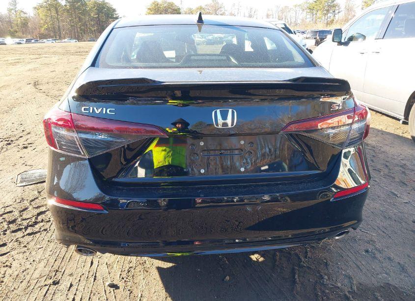 Photo 16 of 2025 Honda Civic SI BASE W/HIGH PERFORMANCE SUMMER TIRES/ (VIN 2HGFE1E5XSH470154)