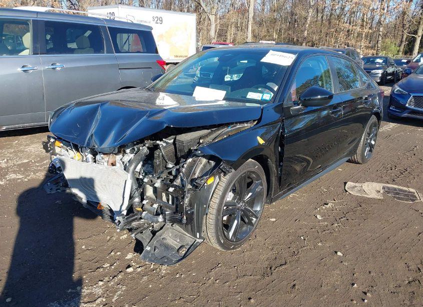 Photo 2 of 2025 Honda Civic SI BASE W/HIGH PERFORMANCE SUMMER TIRES/ (VIN 2HGFE1E5XSH470154)