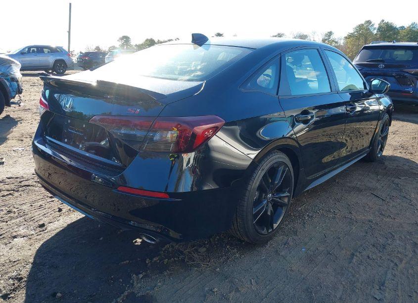 Photo 4 of 2025 Honda Civic SI BASE W/HIGH PERFORMANCE SUMMER TIRES/ (VIN 2HGFE1E5XSH470154)