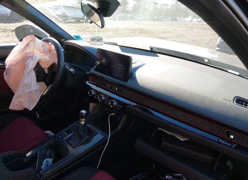 Photo 5 of 2025 Honda Civic SI BASE W/HIGH PERFORMANCE SUMMER TIRES/ (VIN 2HGFE1E5XSH470154)