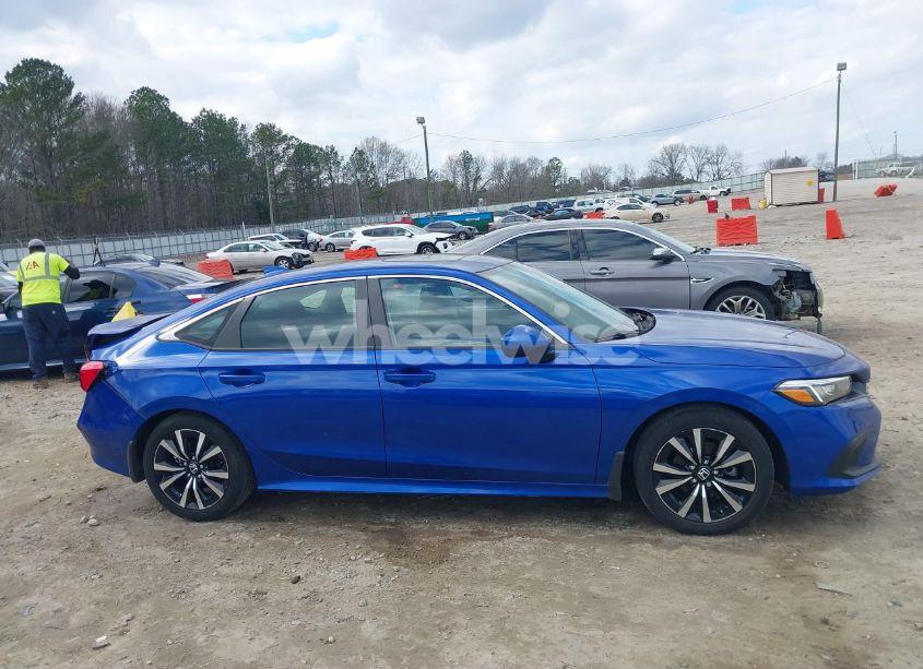 Photo 13 of 2022 Honda Civic EX (VIN 2HGFE1F70NH323524)