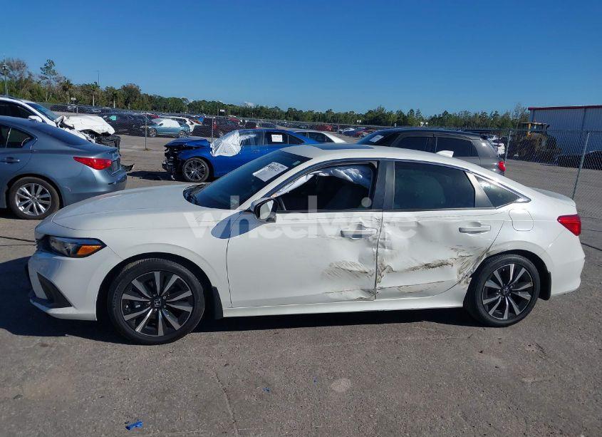 Photo 14 of 2024 Honda Civic EX (VIN 2HGFE1F70RH326686)