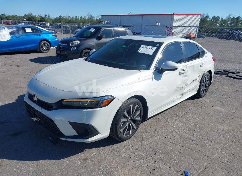 Photo 2 of 2024 Honda Civic EX (VIN 2HGFE1F70RH326686)