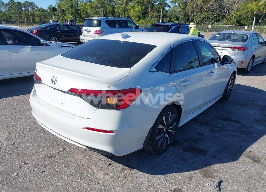 Photo 4 of 2024 Honda Civic EX (VIN 2HGFE1F70RH326686)