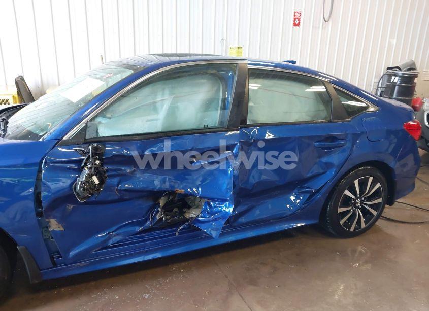 Photo 14 of 2024 Honda Civic EX (VIN 2HGFE1F70RH338241)