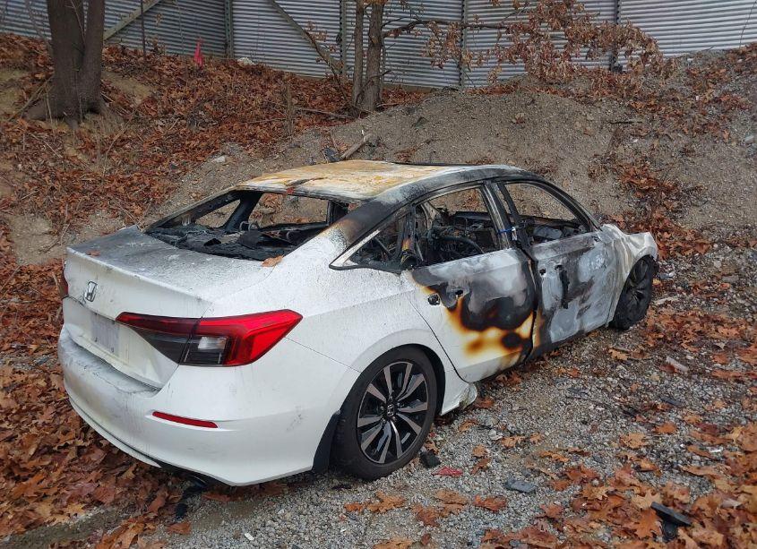 Photo 4 of 2022 Honda Civic EX (VIN 2HGFE1F71NH321278)