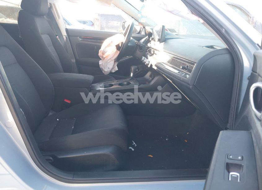 Photo 5 of 2023 Honda Civic EX /EX W/O BSI (VIN 2HGFE1F71PH302958)