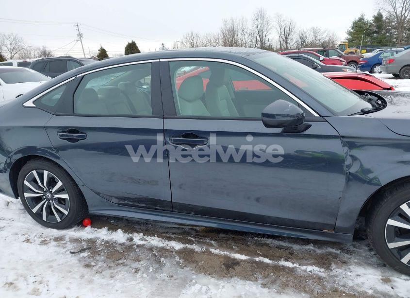 Photo 14 of 2024 Honda Civic EX (VIN 2HGFE1F71RH309010)