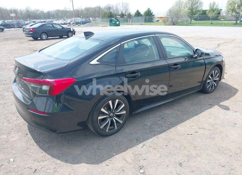 Photo 4 of 2024 Honda Civic EX (VIN 2HGFE1F71RH338698)