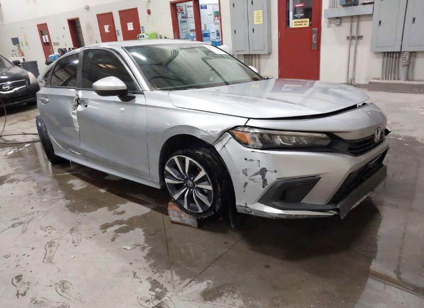 2022 Honda Civic EX (VIN 2HGFE1F72NH321872) main photo