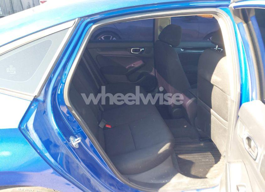 Photo 8 of 2022 Honda Civic EX (VIN 2HGFE1F72NH325145)