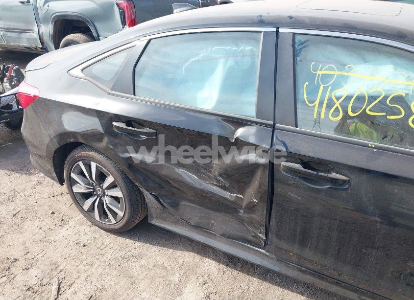 Photo 16 of 2024 Honda Civic EX (VIN 2HGFE1F72RH302079)