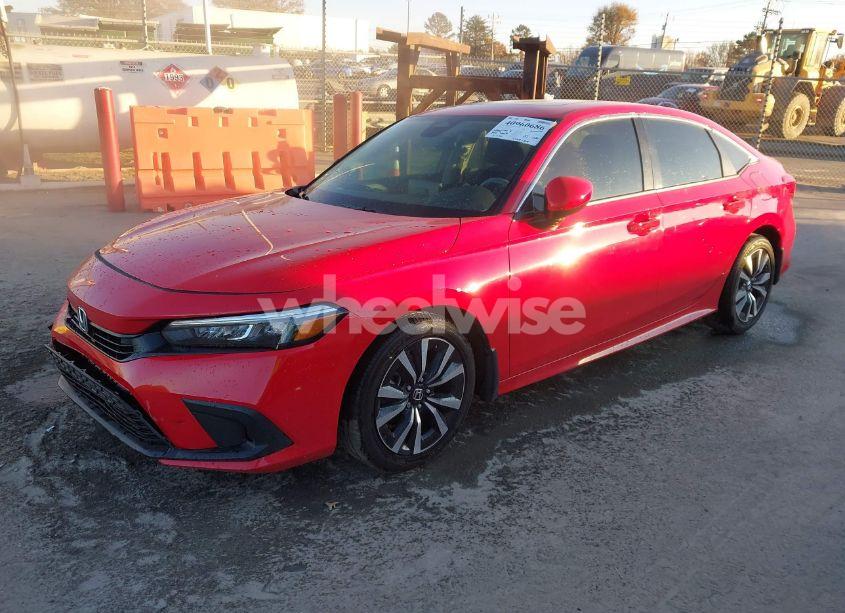 Photo 2 of 2024 Honda Civic EX (VIN 2HGFE1F72RH328908)