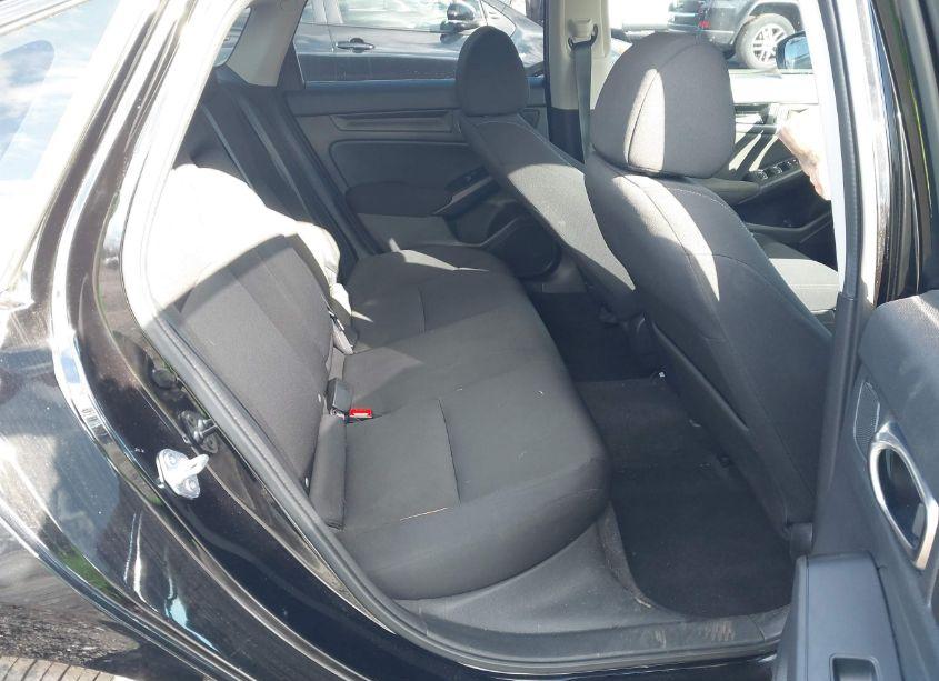 Photo 8 of 2022 Honda Civic EX (VIN 2HGFE1F73NH326434)