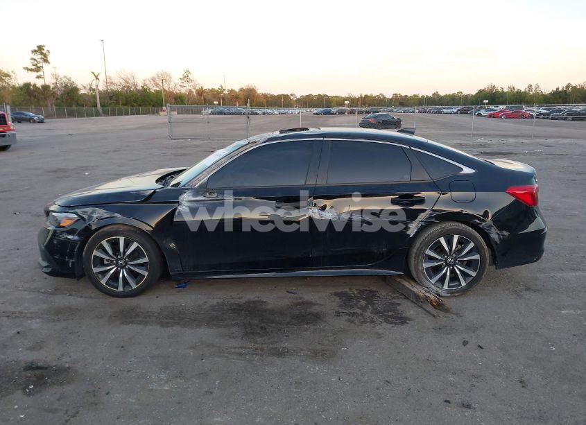 Photo 13 of 2024 Honda Civic EX (VIN 2HGFE1F73RH318386)