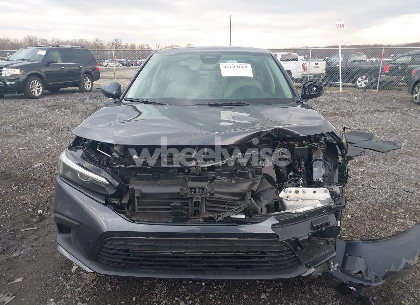 Photo 12 of 2024 Honda Civic EX (VIN 2HGFE1F73RH333065)