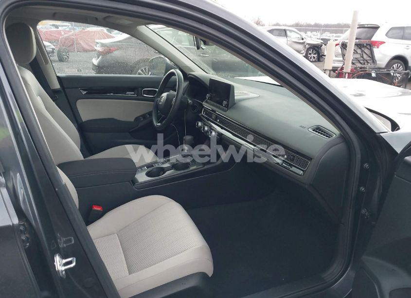 Photo 5 of 2024 Honda Civic EX (VIN 2HGFE1F73RH333065)