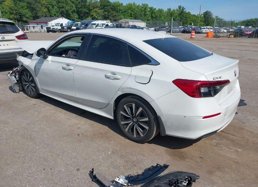 Photo 3 of 2022 Honda Civic EX (VIN 2HGFE1F74NH313353)