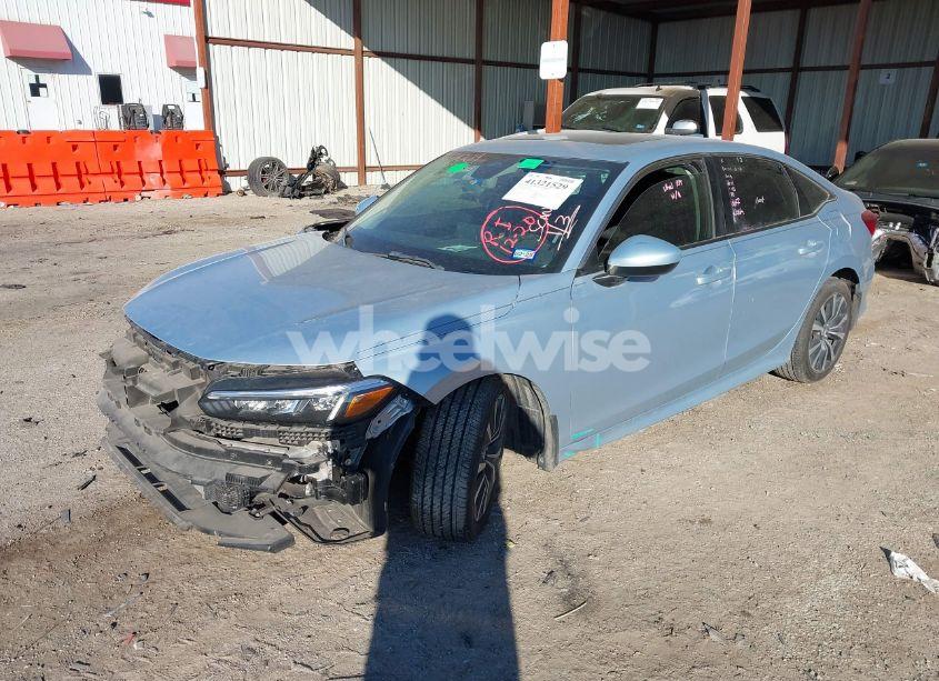 Photo 2 of 2022 Honda Civic EX (VIN 2HGFE1F74NH314079)