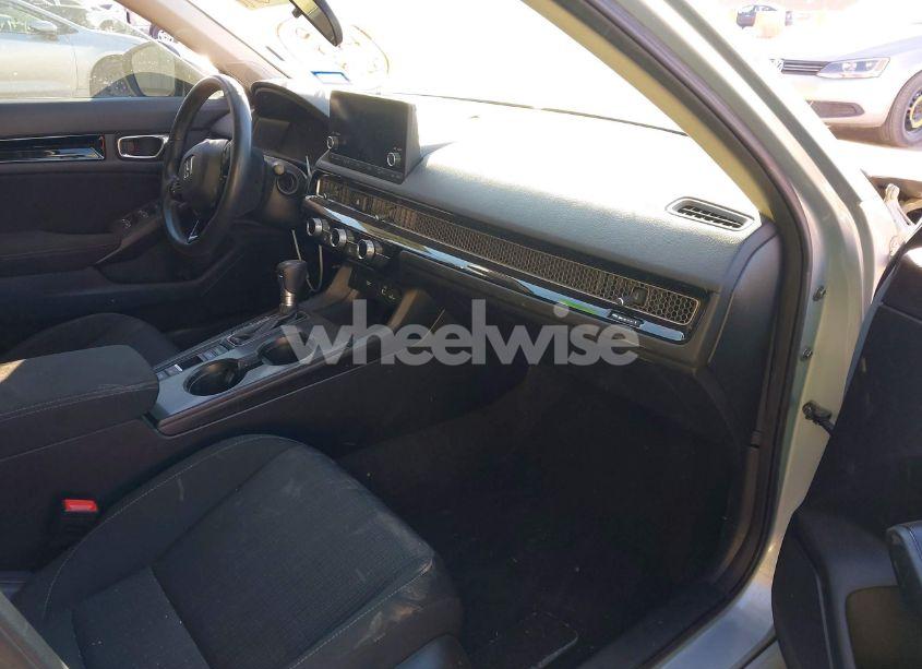 Photo 5 of 2022 Honda Civic EX (VIN 2HGFE1F74NH314079)