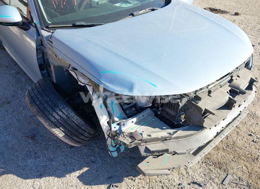 Photo 6 of 2022 Honda Civic EX (VIN 2HGFE1F74NH314079)