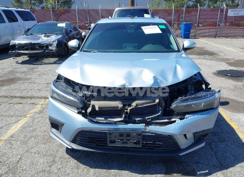 Photo 12 of 2022 Honda Civic EX (VIN 2HGFE1F76NH302970)