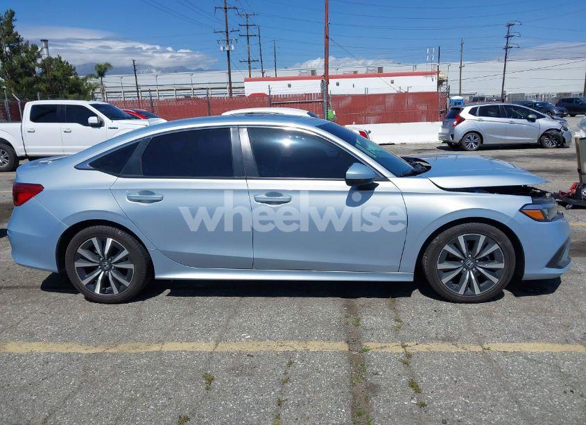 Photo 13 of 2022 Honda Civic EX (VIN 2HGFE1F76NH302970)