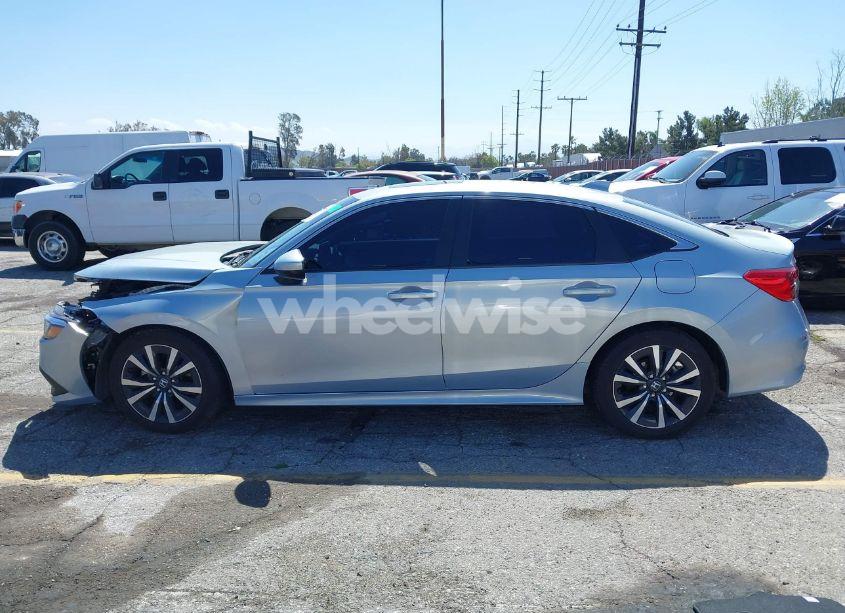 Photo 14 of 2022 Honda Civic EX (VIN 2HGFE1F76NH302970)