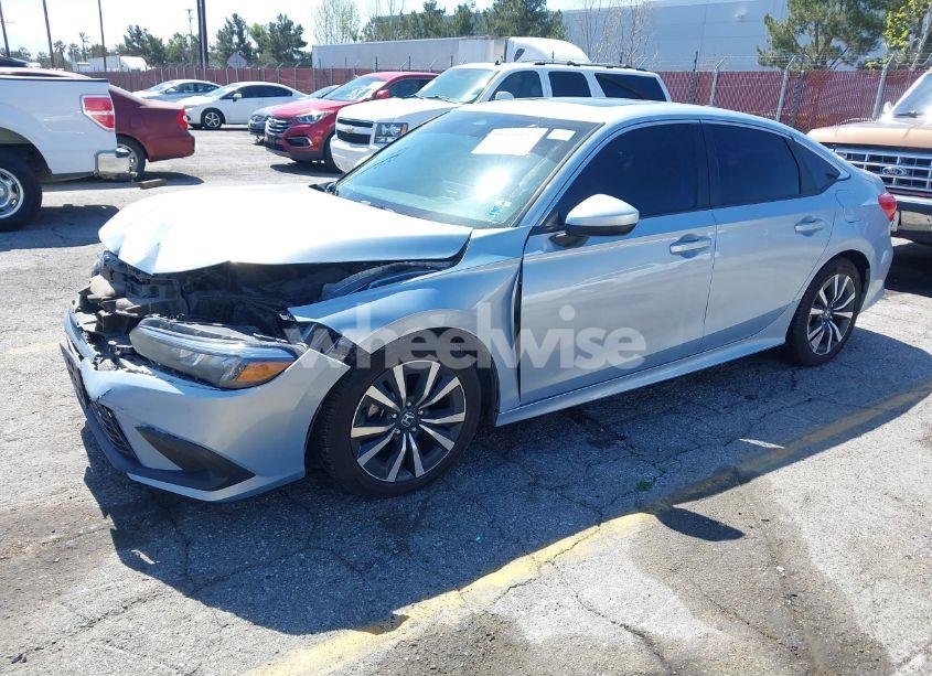 Photo 2 of 2022 Honda Civic EX (VIN 2HGFE1F76NH302970)