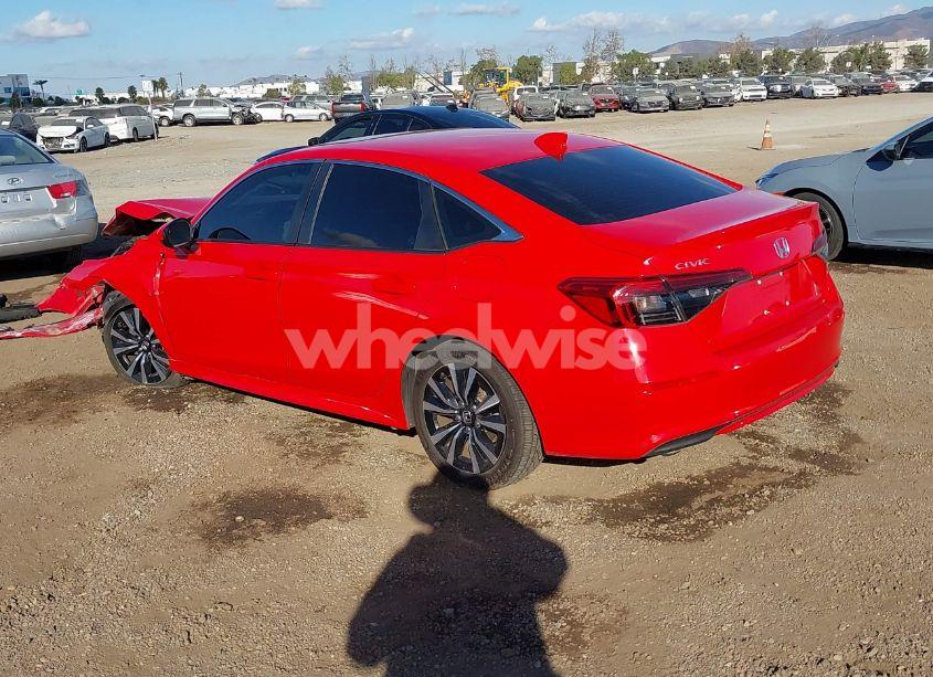 Photo 3 of 2022 Honda Civic EX (VIN 2HGFE1F76NH311748)