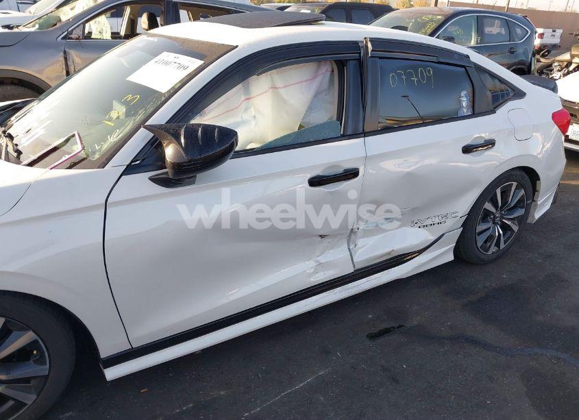 Photo 12 of 2024 Honda Civic EX (VIN 2HGFE1F76RH302280)