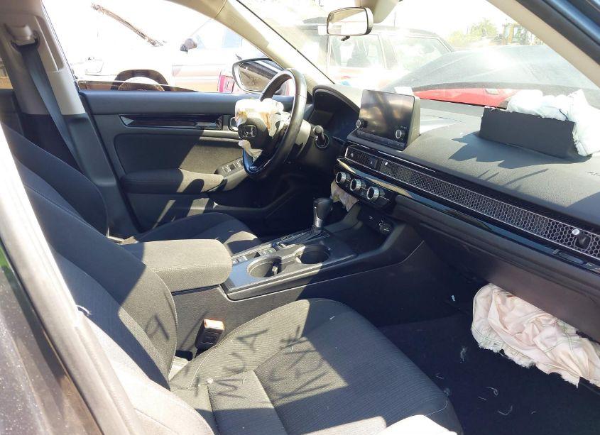 Photo 5 of 2022 Honda Civic EX (VIN 2HGFE1F77NH305490)