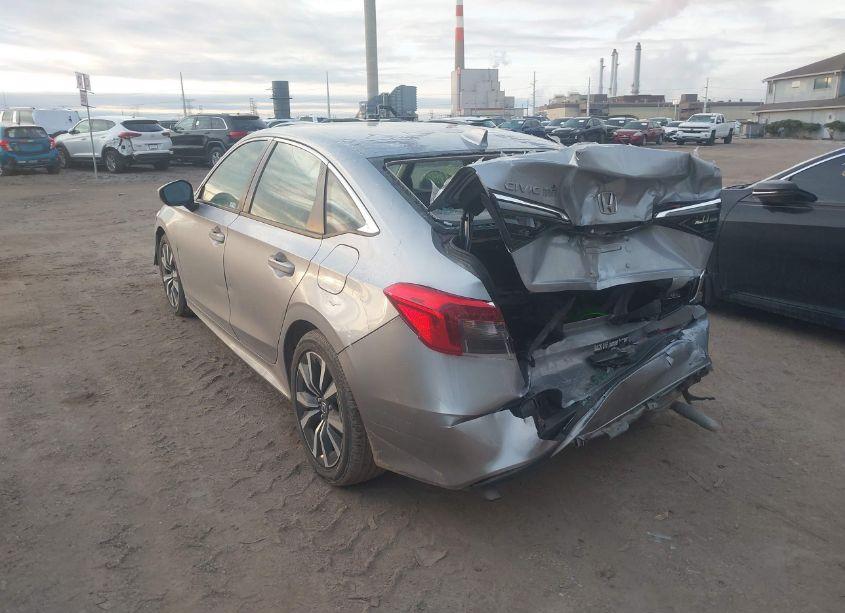 Photo 3 of 2022 Honda Civic EX (VIN 2HGFE1F77NH327098)