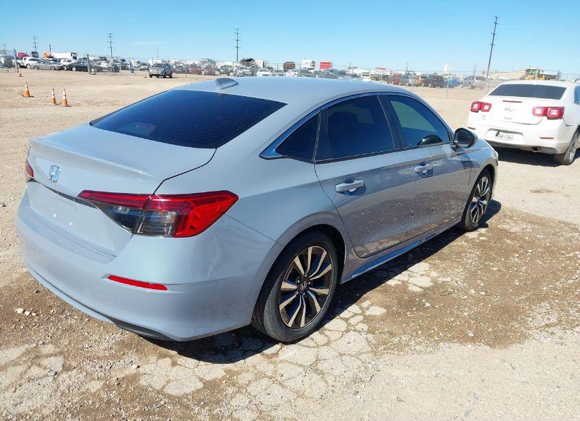 Photo 4 of 2024 Honda Civic EX (VIN 2HGFE1F77RH322263)